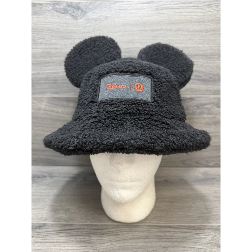 Lululemon Disney Mickey Hat Bucket Womens S/M Black Textured Fleece Ears New